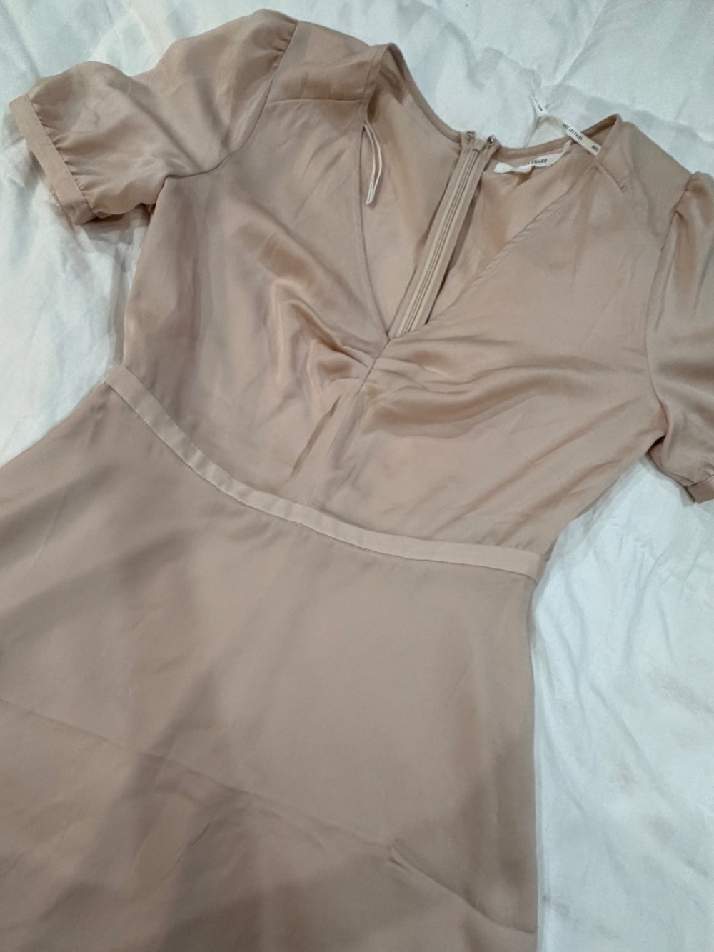 avec les files dress